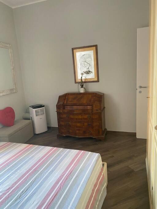 Unposto Dove La Luna Si Mostra Nuda Apartment Генуа Екстериор снимка